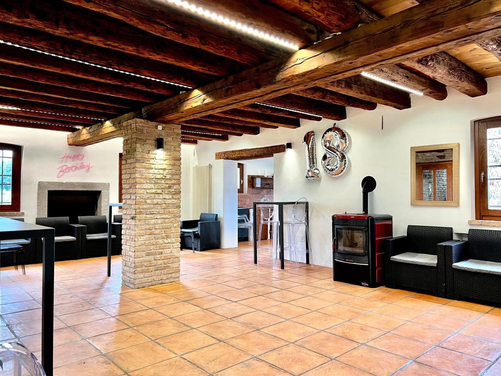 Villa Saten Pavia di Udine Bagian luar foto