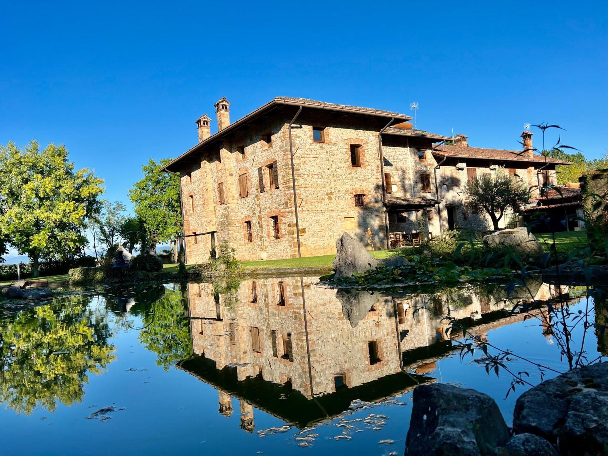 Villa Saten Pavia di Udine Bagian luar foto